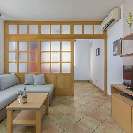 Janez Guest house Novigrad (Istria)