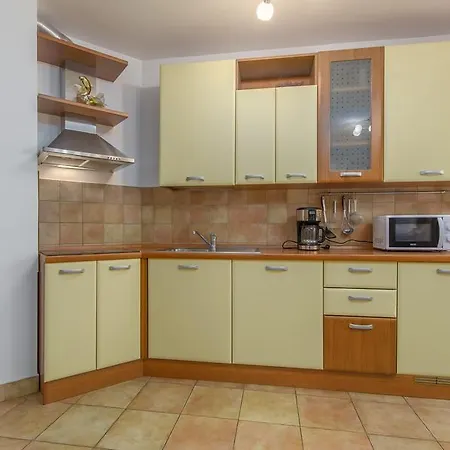 Janez 3* Novigrad Istria